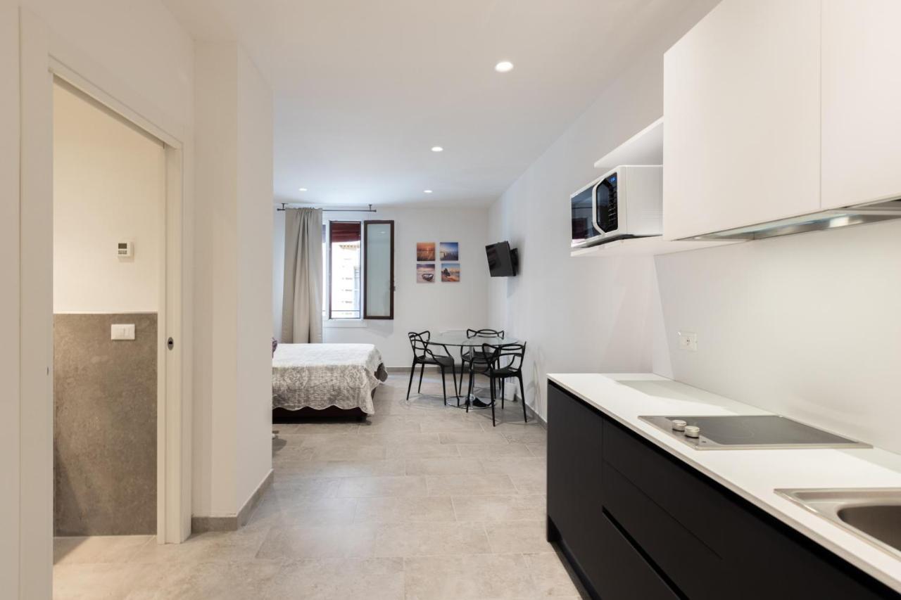 Goito 4, Bologna By Short Holidays Apartment Bagian luar foto