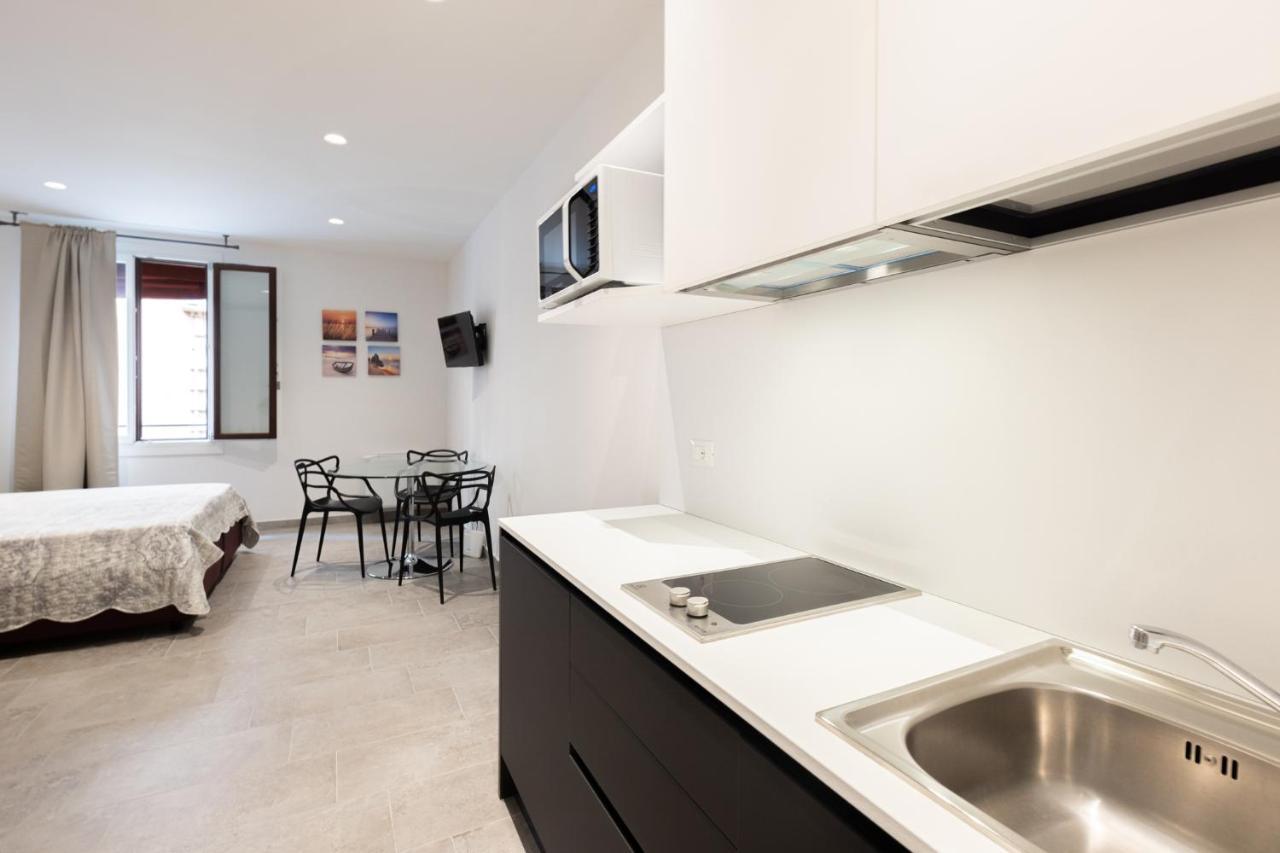 Goito 4, Bologna By Short Holidays Apartment Bagian luar foto