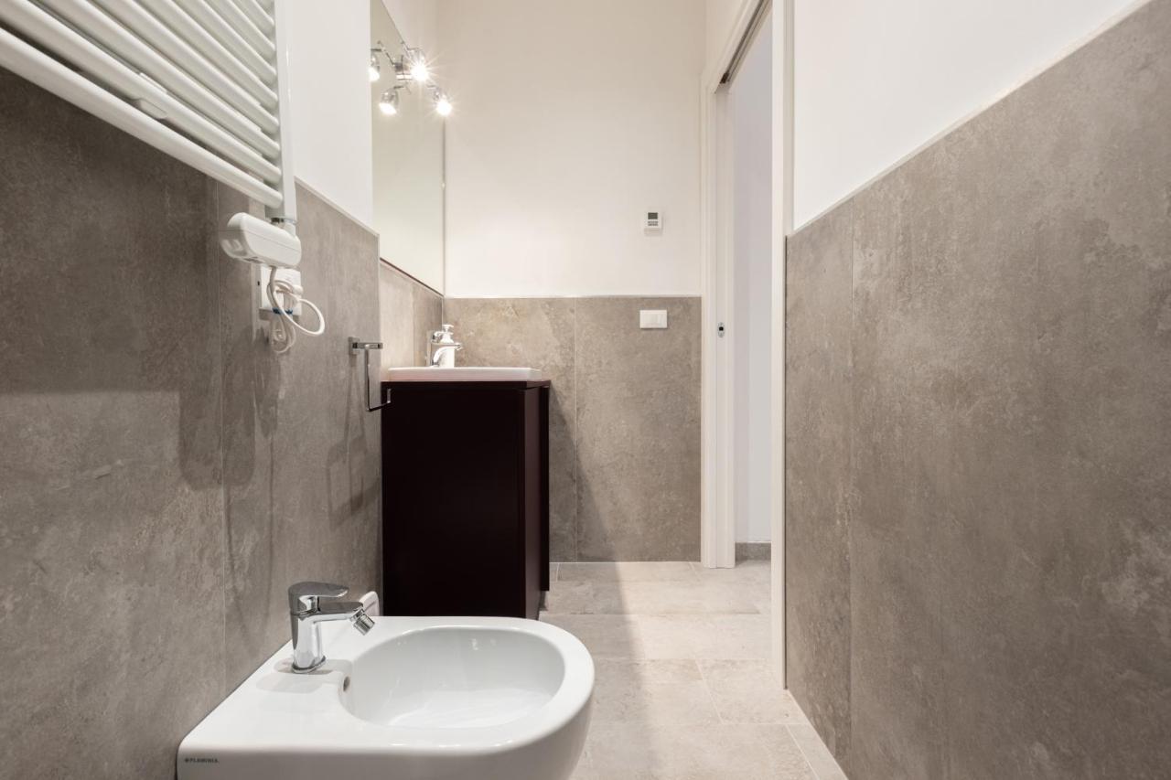 Goito 4, Bologna By Short Holidays Apartment Bagian luar foto